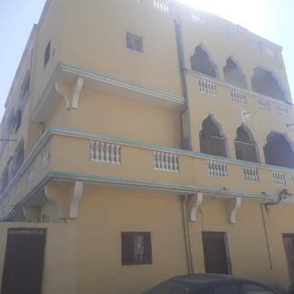 Appartement F5 à louer, cuisine neuve à Cité Hodan