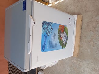 Congélateur Super Général Électrique, Jamais Utilisé, Bon État