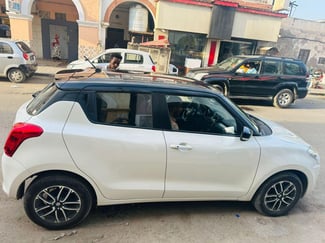 Suzuki Swift 2023, Boîte Automatique, Excellent État