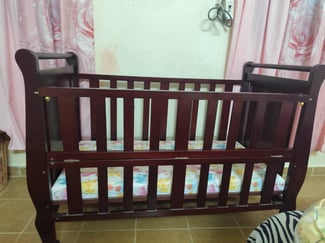 Berceau bébé neuf, jamais utilisé