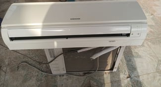 Deux climatiseurs Samsung 1.5 CV en bon état