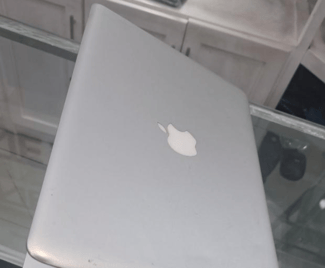 Apple MacBook Pro i5, 8GB RAM, 1TB SSD, 2021, Excellente Batterie
