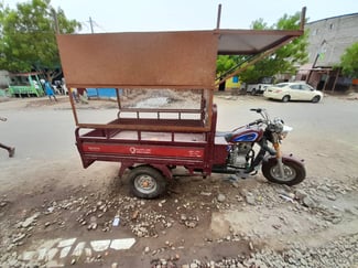 Bajaj cargo Megawheels en très bon état