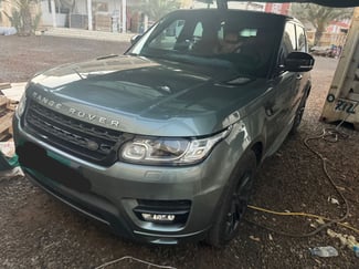 Range Rover en excellent état, à vendre pour cause de voyage
