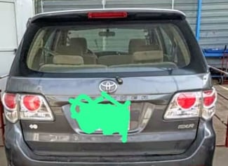 Toyota Fortuner 2015, essence, automatique, climasation fonctionnelle
