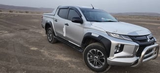 Mitsubishi L200 2024, automatique, diesel, full option