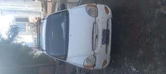 Voiture fonctionnelle avec climatisation et pièces détachées incluses