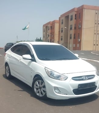Hyundai Accent 2016, Diesel, Automatique, Faible Kilométrage