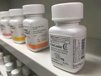 Équipements médicaux et médicaments: Xanax, Valium, et plus encore