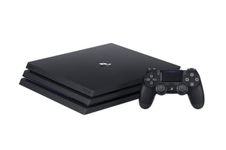 PlayStation 4 Pro 1To, 5 mois d'utilisation, manette et 3 CD inclus