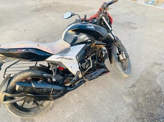 TVS Apache à vendre - prix non négociable