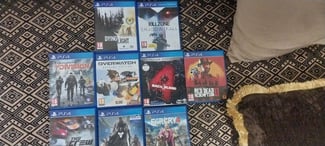Lot de CD PS4 à vendre, prix négociable