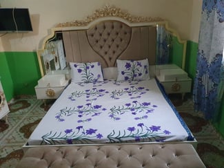 Chambre à coucher en très bon état à vendre