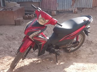 Moto Loscin 4 mois d'utilisation