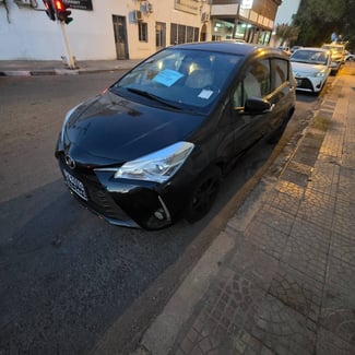Toyota Vitz 2019 neuve