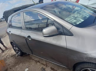 Kia morning en bon état, vignette 2025 offerte
