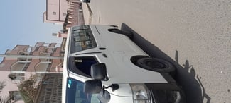 Toyota Hiace Minibus 2008, diesel, robuste et économique