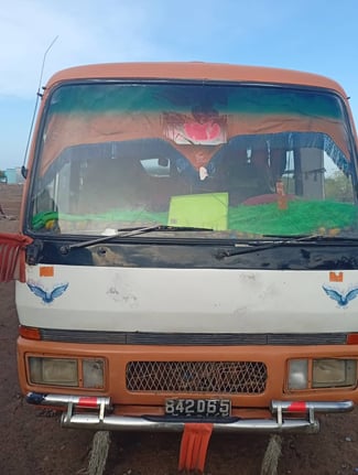 Bus 30 places en excellent état, prix négociable