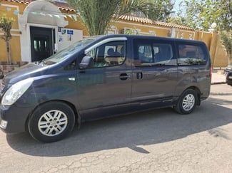 Hyundai Starex 2019, 9 places, diesel, boîte Automatique, état d'origine