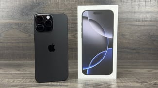 Nouveau iPhone 16 Pro Max Noir 256 Go - Jamais utilisé