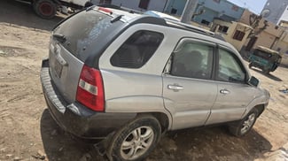 Kia Sportage 2004, faible kilométrage, état impeccable