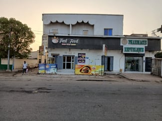 Locaux commerciaux à vendre sur le Boulevard de Gaulle