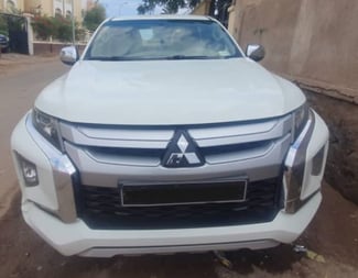 Mitsubishi L200 2020/ HYUNDA CRETA 2019