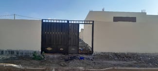 Terrain 168 m² à Cité Hamdani PK15, clôturé