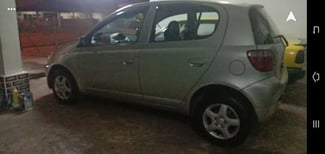Toyota Vitz 1999-2001, économique, parfait état, prix à débattre