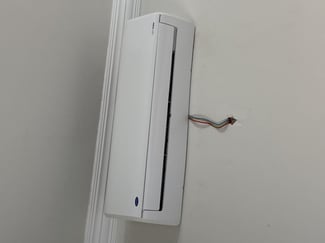 3 Climatiseurs Carrier en excellent &eacute;tat &agrave; vendre