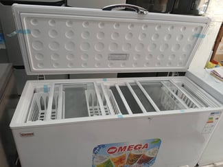 Réfrigérateur Omega neuf, utilisé 1 mois, 85 000fd (négociable)