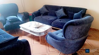 &Agrave; vendre un ensemble salon et table &agrave; manger