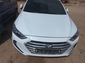 Hyundai Avante 2017, Automatique, Gazole, Jamais roul&eacute;