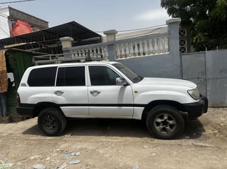 Land Cruiser 105 HZJ