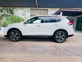 Nissan X-Trail 2023, SUV familial automatique, jamais roul&eacute; &agrave; Djibouti