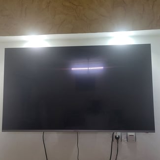 T&eacute;l&eacute;viseur UHD 4k 55 pouces, &eacute;tat neuf