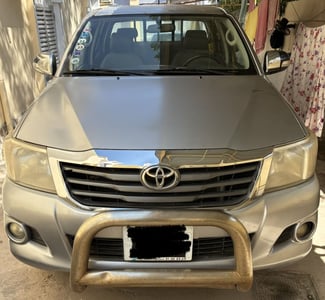 2014-2015 Toyota Hilux