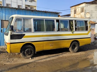 Bus 26 places &agrave; vendre, excellent &eacute;tat