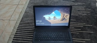 Ordinateur portable HP 250 G7 i3-1005G1, 8 Go RAM, 1 To Stockage