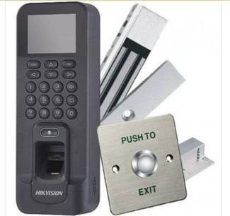 Kit contrôle d’accès Hikvision avec terminal biométrique – Neuf