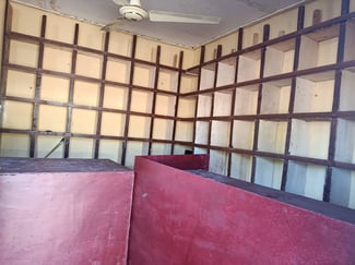 Boutique &agrave; louer en face de l'&eacute;cole primaire de Balabla11