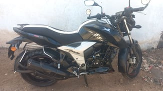 Moto TVS Apache 160 en excellent &eacute;tat &agrave; vendre