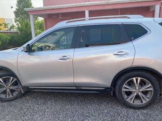 Nissan X-Trail 2021 en excellent &eacute;tat, entretenu chez AC Ries