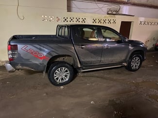Mitsubishi L200 2016, en excellent &eacute;tat, entretien impeccable
