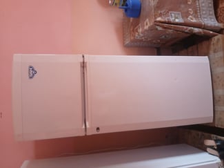 R&eacute;frig&eacute;rateur SAM &ndash; Tr&egrave;s bon &eacute;tat &ndash; 9 mois d&rsquo;utilisation seulement !