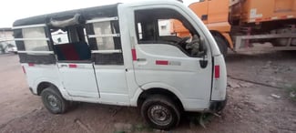 Bajaj Tata Magic en excellent &eacute;tat