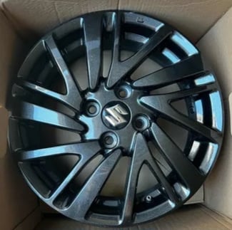 Jante neuve Suzuki R15