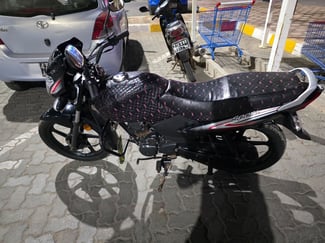 Moto TVS en bon &eacute;tat - 1 an 6 mois d'utilisation