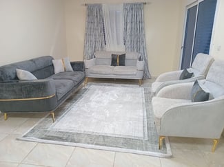 Salon turc presque neuf, en excellent &eacute;tat