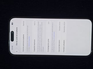 iPhone 16 Pro Max en bon &eacute;tat
